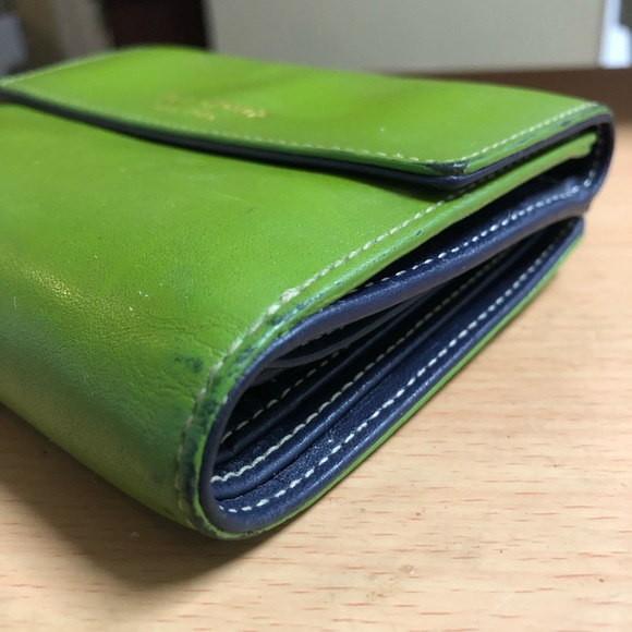 Kate Spade ♠️ Wallet Green - Picture 5 of 8